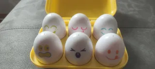 Barbie, Hulk, zapatos aprender atar, huevos formas