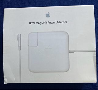 MacBook Pro 13 2008 Plata con cargador