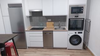 Se alquila habitación de 20 m2