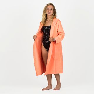 Albornoz Mujer microfibra con capucha Coral