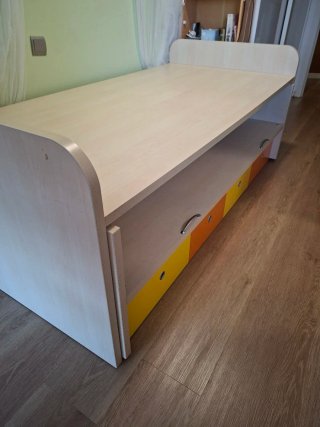 Cama nido extraible con cajones