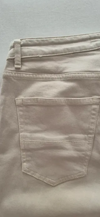 Pantalón Vaquero MANGO beige