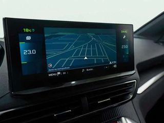 Peugeot 3008 Hybrid 225 e-EAT8 Allure Pack