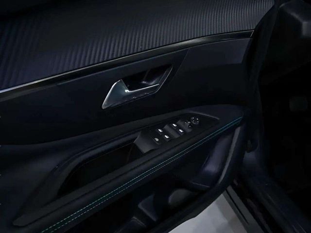 Peugeot 3008 Hybrid 225 e-EAT8 Allure Pack