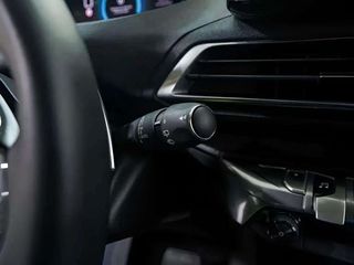 Peugeot 3008 Hybrid 225 e-EAT8 Allure Pack