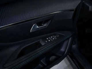 Peugeot 3008 Hybrid 225 e-EAT8 Allure Pack