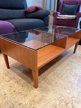Mesa de centro de salón madera y cristal