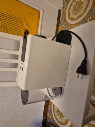 Cafetera Nespresso Essenza Mini Krups