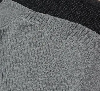 Massimo Dutti Jersey Gris Cuello Pico Talla M