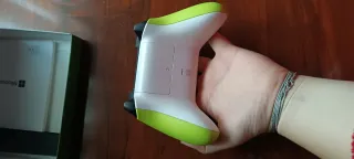 Mando Xbox Wireless Electric Volt Series X|S