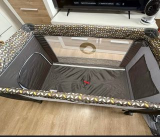 Cuna de viaje Lionelo Sven Plus