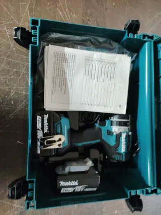 TALADRO PERCUTOR-ATORNILLADOR MAKITA DHP 484RTJ