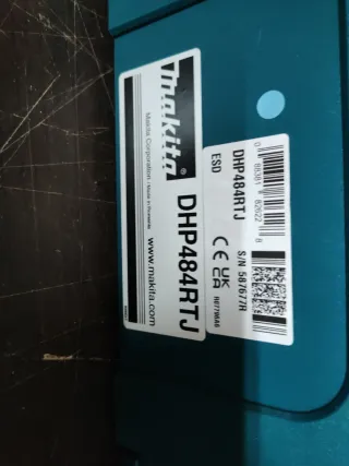 TALADRO PERCUTOR-ATORNILLADOR MAKITA DHP 484RTJ