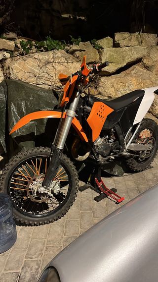 KTM EXC 125 2010 Enduro Moto