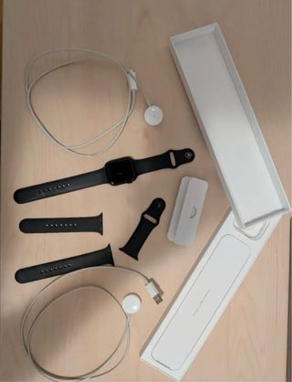 Apple Watch Series 3 Negro + Cargadores