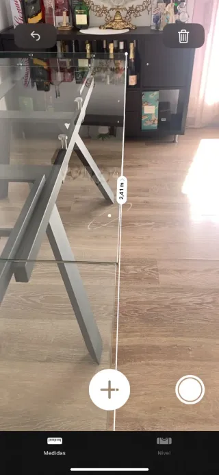 Mesa de comedor cristal y metal