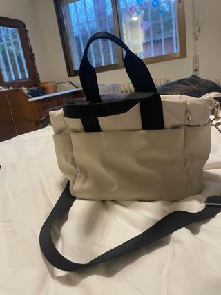 Bolso Parfois mano y bandolera beige/negro