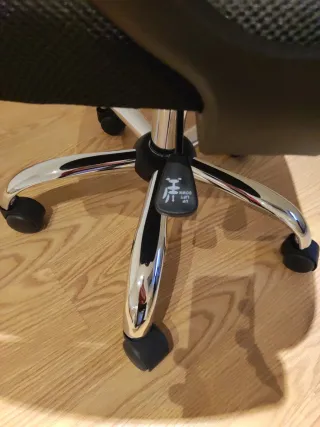 Sillón de oficina ergonómico