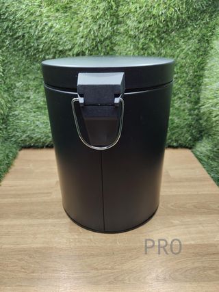 Cubo de basura con pedal Dirt Devil