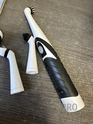 Cepillo doméstico de limpieza