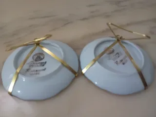 Coppia Piattini Limoges Rehaussè Main Porcellana