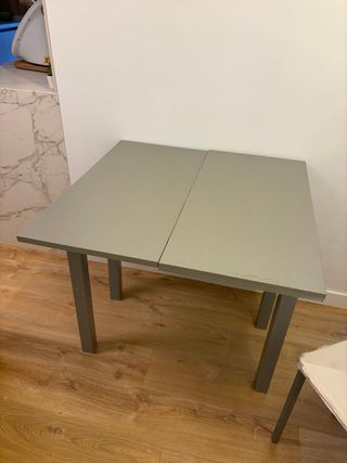 Mesa cocina extensible con 2 taburetes