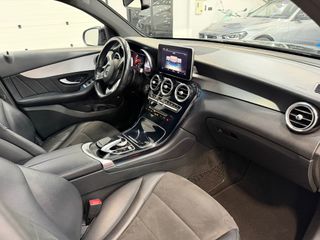 Mercedes-Benz GLC Coupé 250D AMG