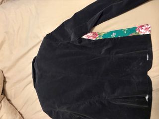 Americana negra customizada