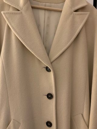 Abrigo largo de lana beige