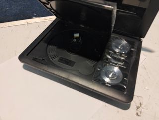 Reproductor portátil multimedia 7" Aura DV16 USB/DVD