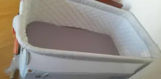 Cuna colecho bebé
