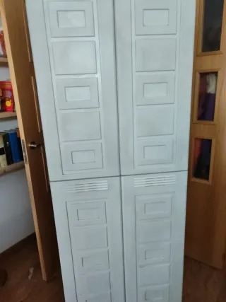 Armario resina gris terraza jardín