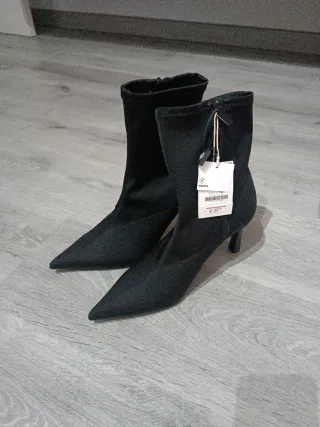 Botines Bershka Negros Tacon Aguja