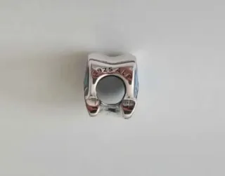 Charm Pandora Foglia Verde e Viola