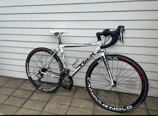 Bicicleta de carretera Trek