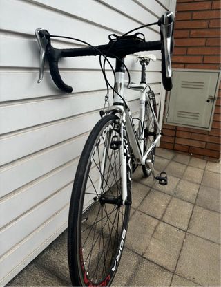 Bicicleta de carretera Trek