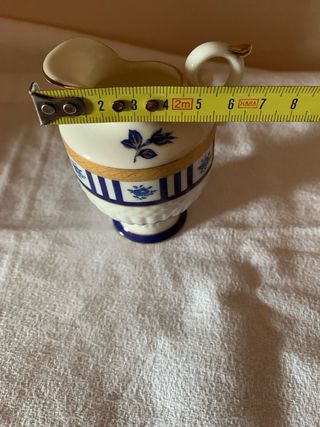 Piccola lattiera stile imperiale