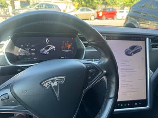 Tesla Model S 100D 2018