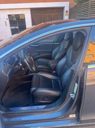 Tesla Model S 100D 2018