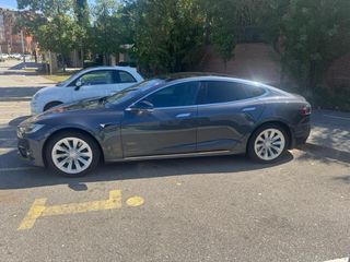 Tesla Model S 100D 2018