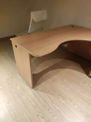 Mesa de despacho esquinera