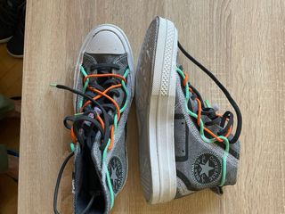 Converse niño/niña gris y naranja