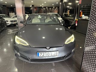 Tesla Model S 2021