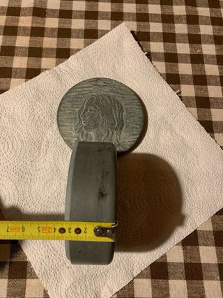 Portagioie in pietra ollare con profilo donna