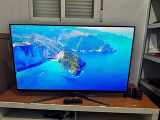 Smart TV Samsung 50 hd  con  arañazos la pantalla