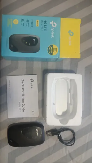 TP-Link M7010 4G LTE Mobile Wi-Fi