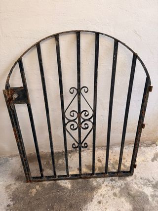 Cancelín de forja curvo