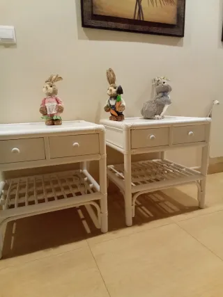 Mesitas de noche de bambú