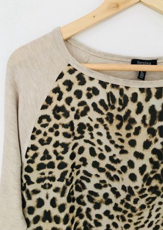 Blusa Bershka Animal Print Talla L