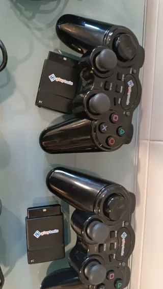 Consola PlayStation 2 Negra + Accesorios